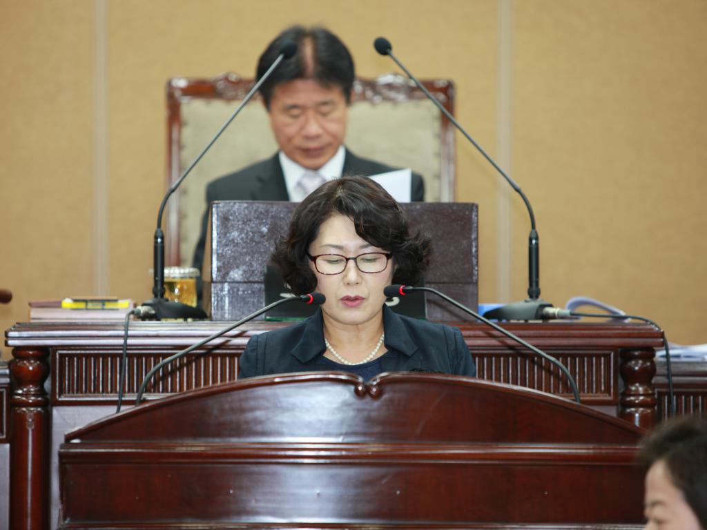 군정질문