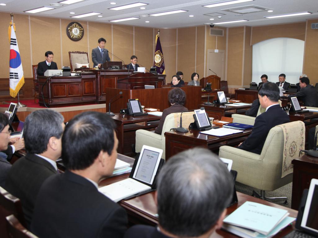 제188회 거창군의회 정례회 제2차 본회의