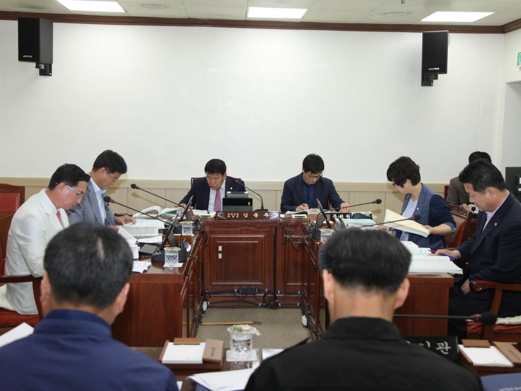 제210회 임시회 상임위원회 회의