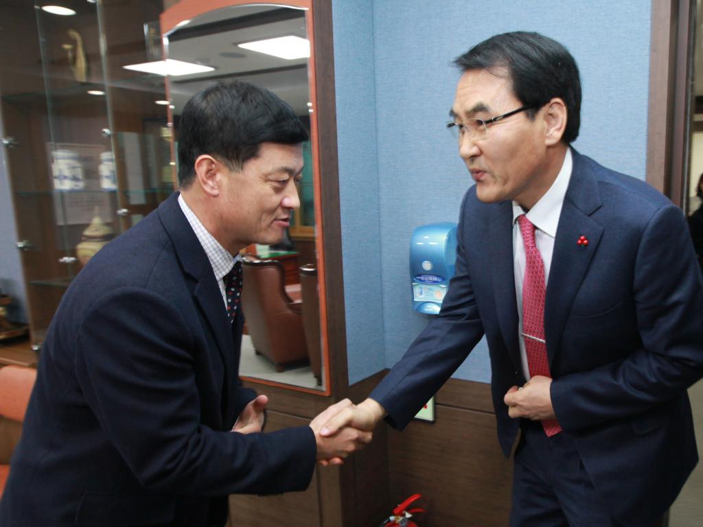 안상용 군수권한대행 취임식 후 의회 방문