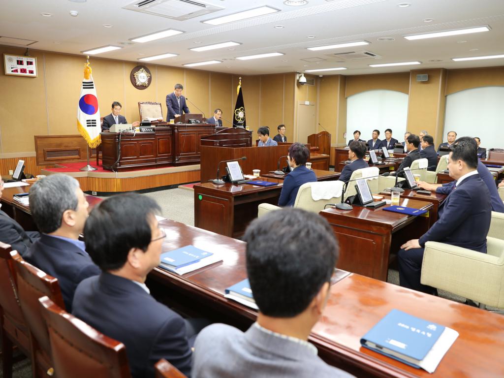 제220회 임시회 제3차 본회의
