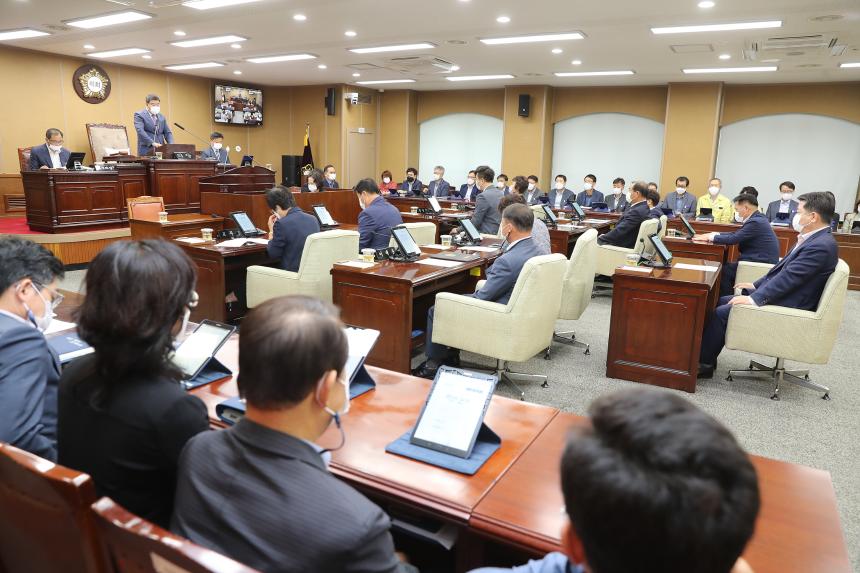제258회 거창군의회 임시회 제5차 본회의