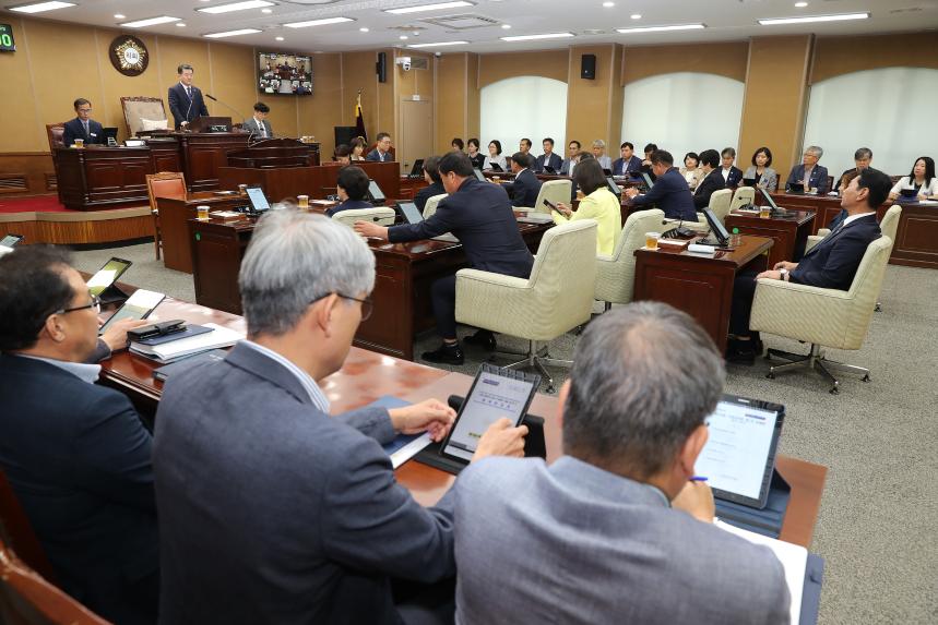 제279회 거창군의회 제1차 정례회 제2차 본회의