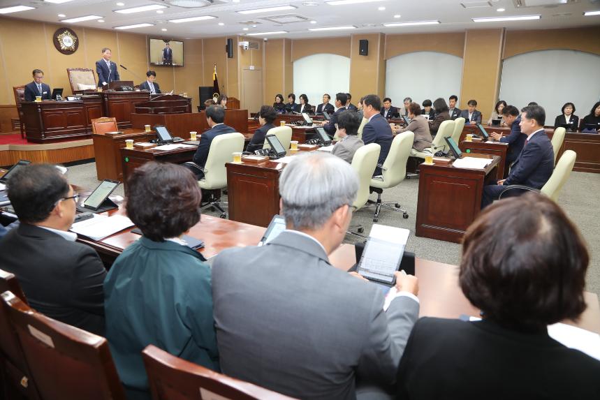 제282회 거창군의회 임시회 제2차 본회의