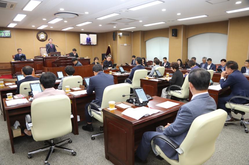 제288회 거창군의회 임시회 제1차 본회의