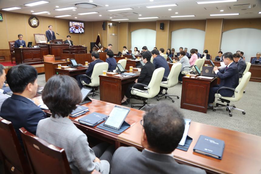 제288회 거창군의회 임시회 제3차 본회의