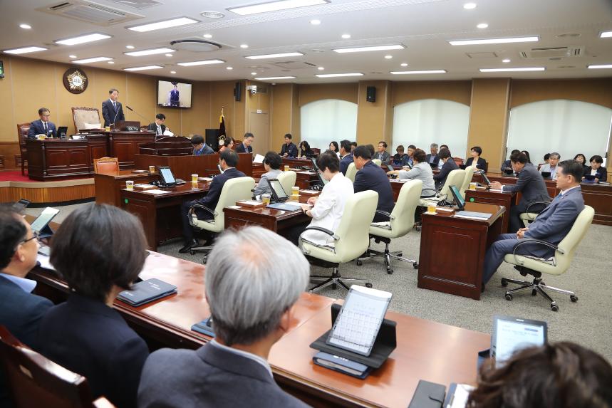 제287회 거창군의회 제1차 정례회 제1차 본회의