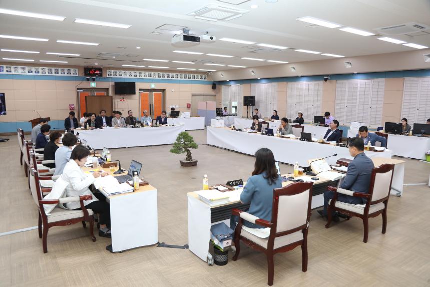 제287회 거창군의회 제1차 정례회 2025년도 행정사무감사 제3일차