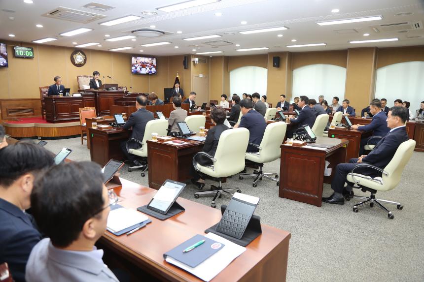 제294회 거창군의회 임시회 제1차 본회의